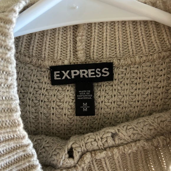 EXPRESS | TEXTURED MOCK NECK SWEATER TOP | TAN - Picture 2 of 2